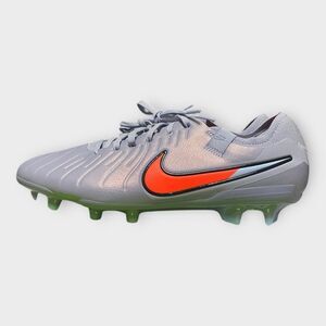 Nike Tiempo Legend 10 Pro FG Firm GroundLow Top Soccer Cleats Mens size 11.5 New